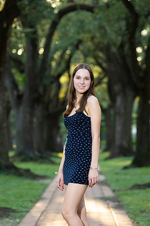 CaitlinHunt-ClaasOf2025-0471