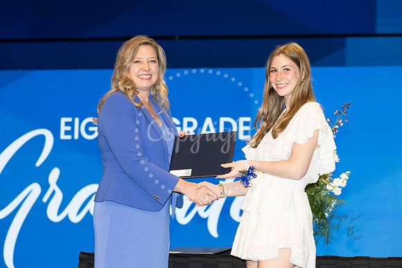2420FBAGrad-0538