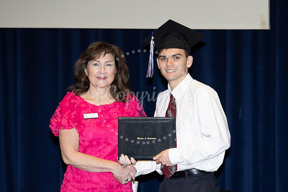 2503GatewayGrad2025-0205