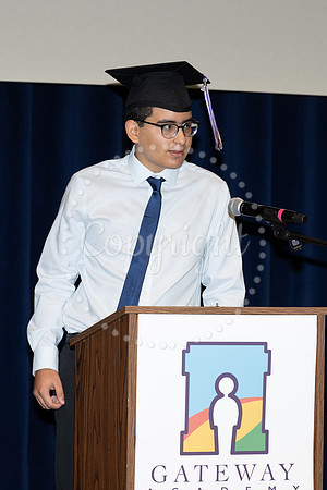 2503GatewayGrad2025-0140