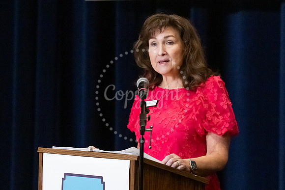 2503GatewayGrad2025-0669