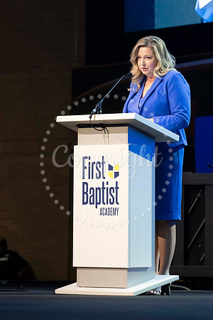 2420FBAGrad-0344