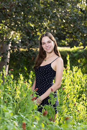 CaitlinHunt-ClaasOf2025-0327