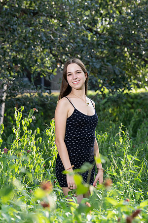 CaitlinHunt-ClaasOf2025-0415