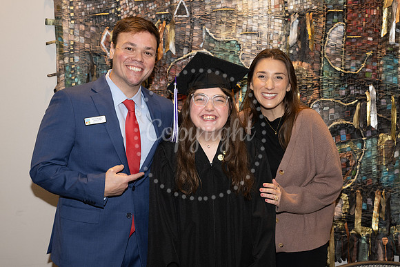 2503GatewayGrad2025-0468