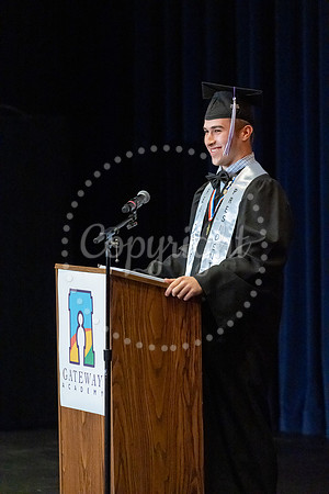 2503GatewayGrad2025-0891