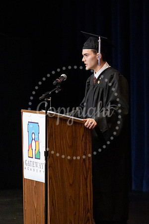 2503GatewayGrad2025-0833