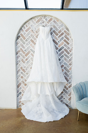 RH-Wedding-FirstLook-0124