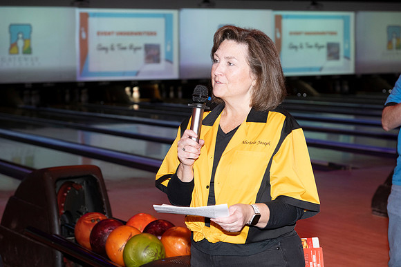 2332Gateway2023Bowling-0192