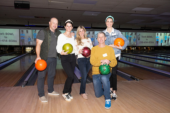 2332Gateway2023Bowling-0379