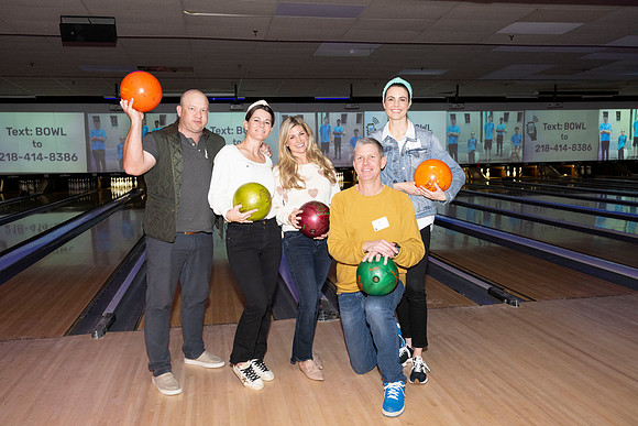 2332Gateway2023Bowling-0380