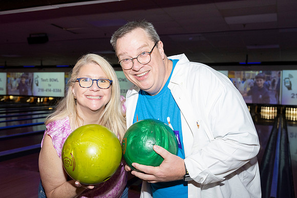 2332Gateway2023Bowling-0397