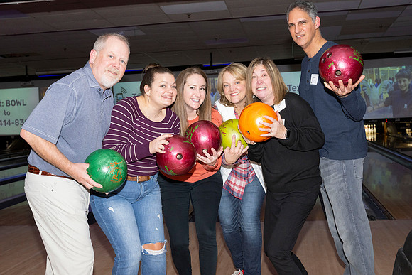 2332Gateway2023Bowling-0403