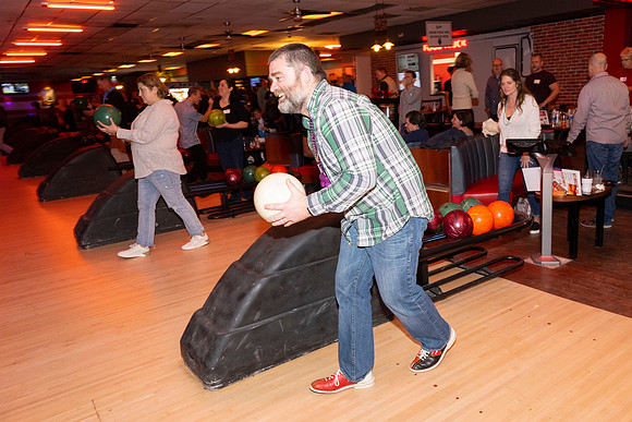 2332Gateway2023Bowling-0504