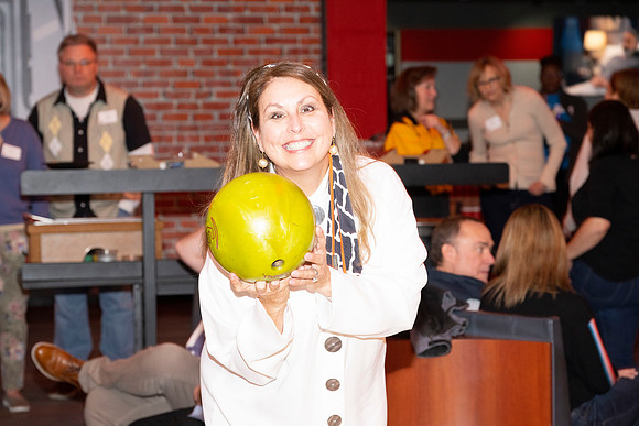 2332Gateway2023Bowling-0560