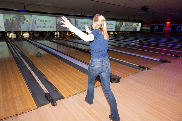 2332Gateway2023Bowling-0571