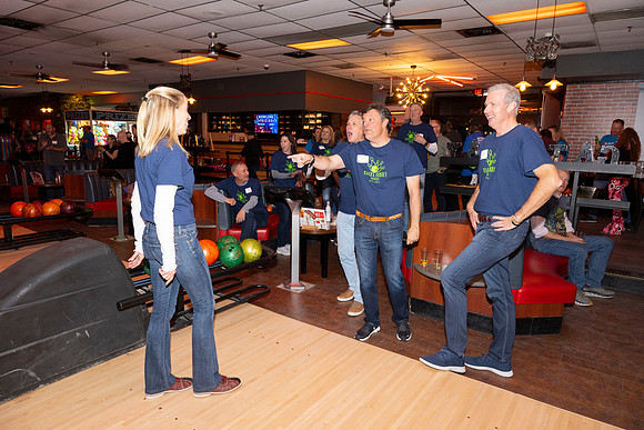 2332Gateway2023Bowling-0576