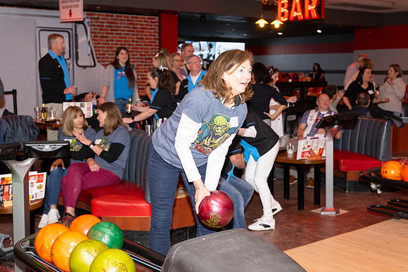 2332Gateway2023Bowling-0583