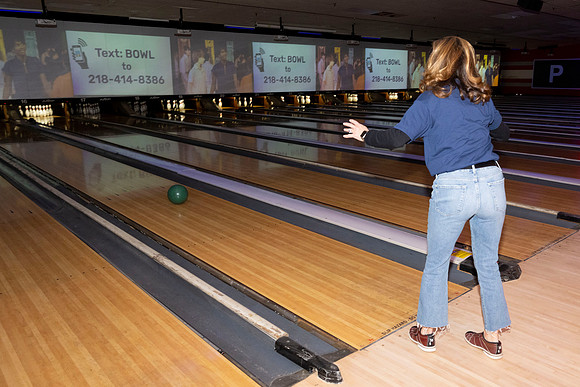 2332Gateway2023Bowling-0611