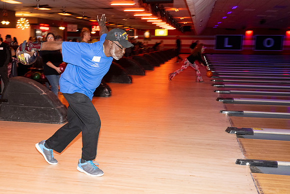 2332Gateway2023Bowling-0673