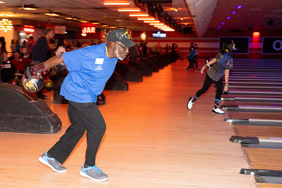 2332Gateway2023Bowling-0681
