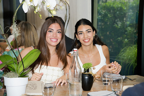 Angelina-GRAD26-0255