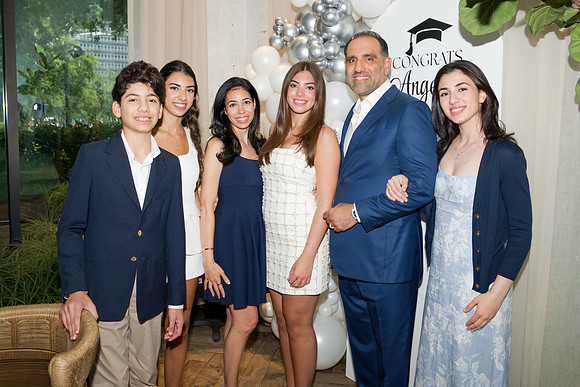 Angelina-GRAD26-0285