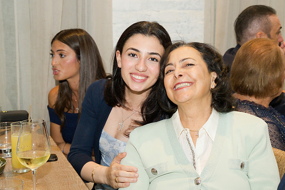 Angelina-GRAD26-0398