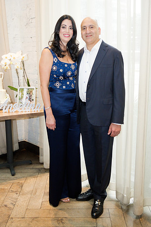Angelina-GRAD26-0512