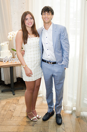 Angelina-GRAD26-0531