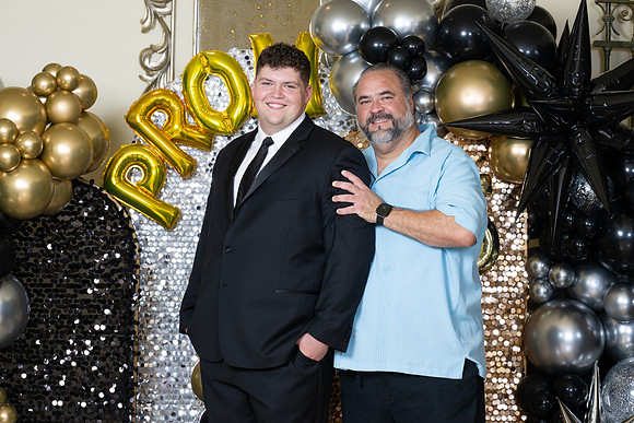 2496-StrakeJesuit-Prom2025-0118