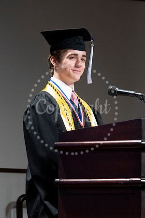 2358GatewayGrad2023-0567