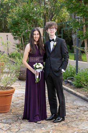 2351PreProm-StrakeJesuit-0018