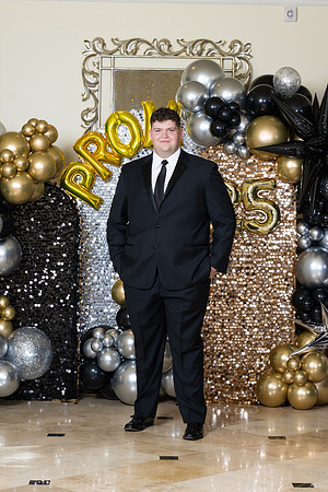 2496-StrakeJesuit-Prom2025-0005