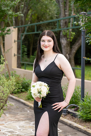 2351PreProm-StrakeJesuit-0080