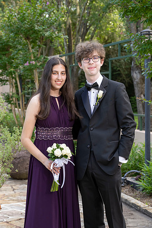 2351PreProm-StrakeJesuit-0023