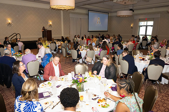 2343GatewayBrunch-0531