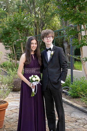 2351PreProm-StrakeJesuit-0024