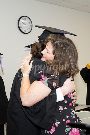 2358GatewayGrad2023-0466