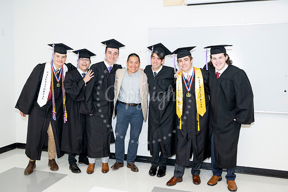 2358GatewayGrad2023-0423