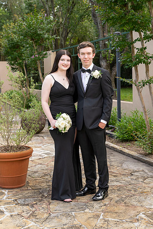 2351PreProm-StrakeJesuit-0073