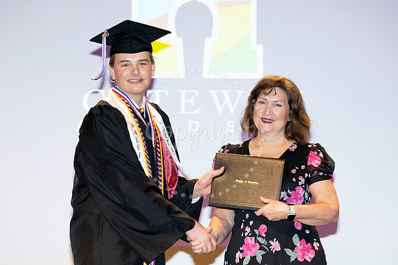 2358GatewayGrad2023-0612