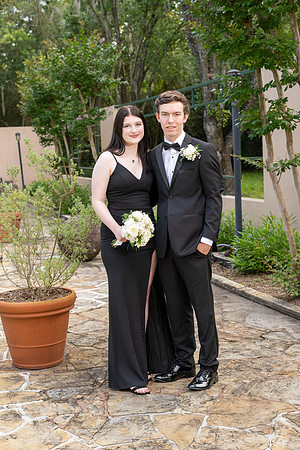 2351PreProm-StrakeJesuit-0069