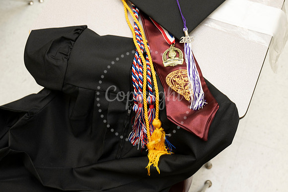 2358GatewayGrad2023-0317