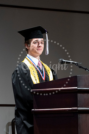 2358GatewayGrad2023-0565