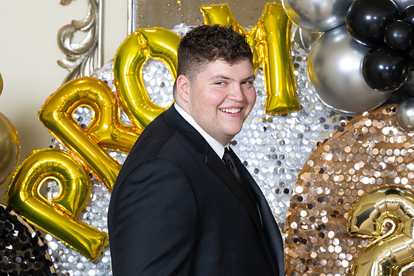 2496-StrakeJesuit-Prom2025-0069