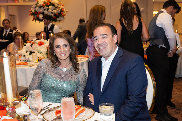 DrJiriesGanim-GradParty-0302