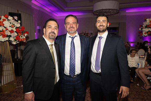 DrJiriesGanim-GradParty-1045