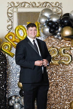2496-StrakeJesuit-Prom2025-0028
