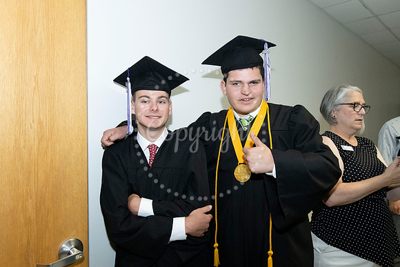 2286Gateway2022Grad-179
